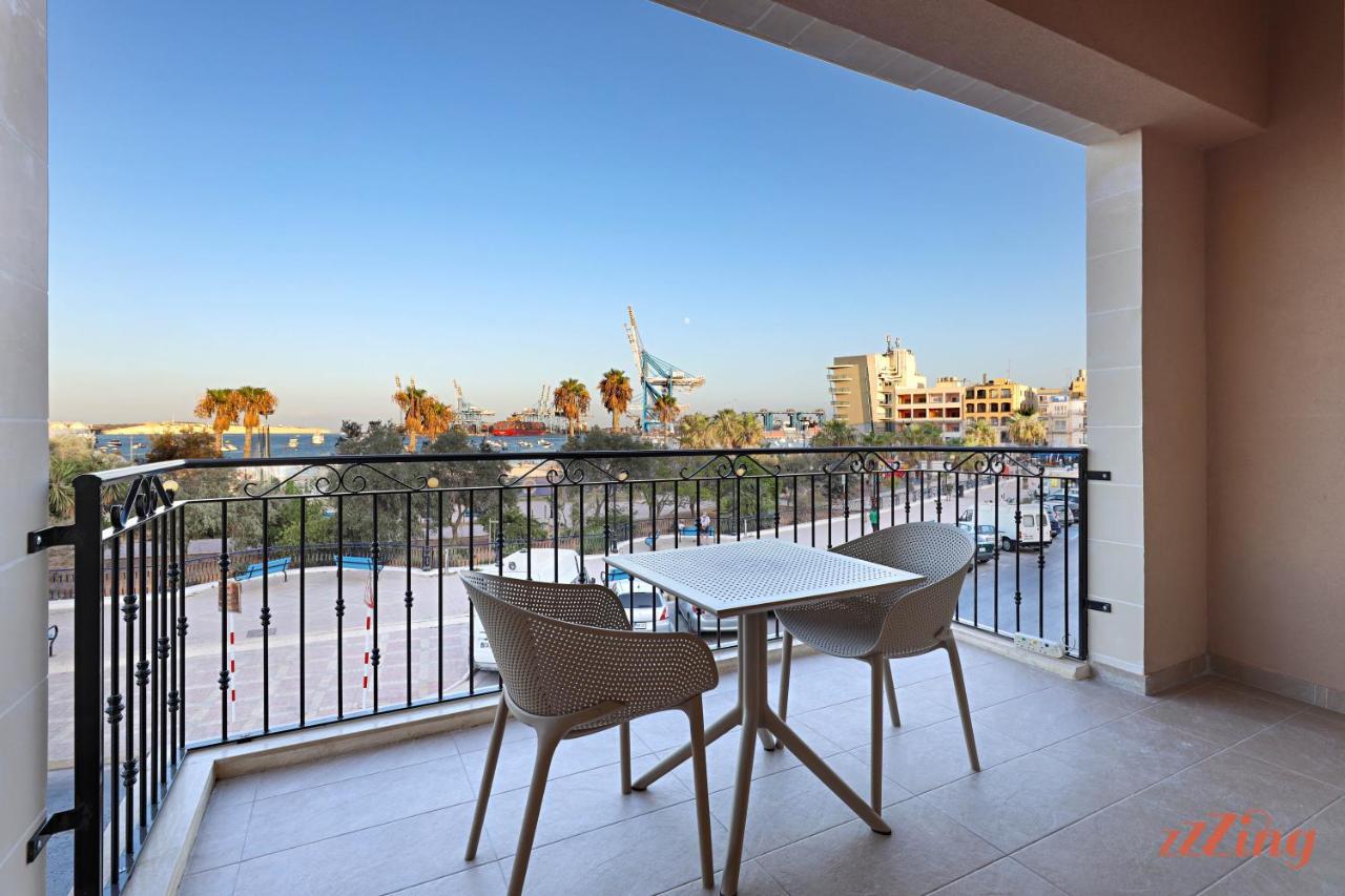 Gem Beachfront Apt With Amazing Bay And Sea Views Бирзеббуджа Экстерьер фото