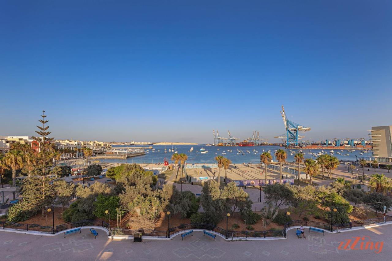 Gem Beachfront Apt With Amazing Bay And Sea Views Бирзеббуджа Экстерьер фото